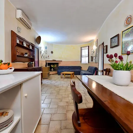 Holiday home Casa Franceschi