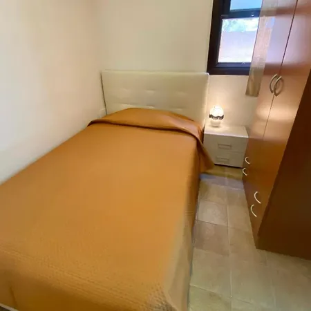 Casa Franceschi * Путзу-Иду